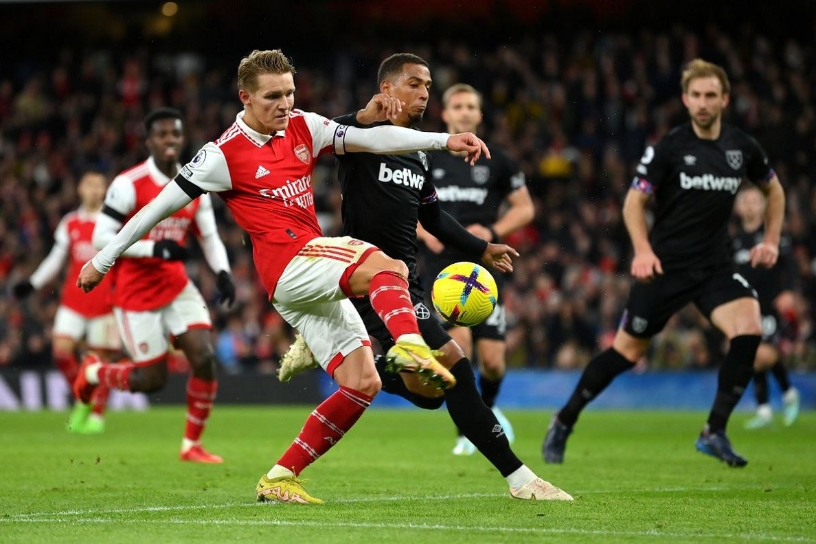 Soi kèo West Ham vs Arsenal